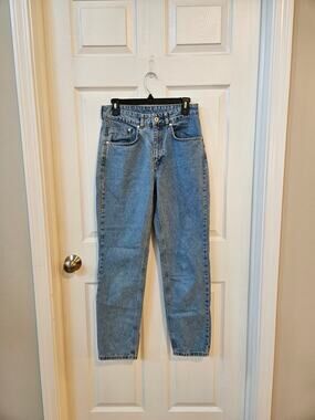 Ragged Jeans Women's Size 28 High Rise Mom Jeans Light Wash 100% Cotton Tapered